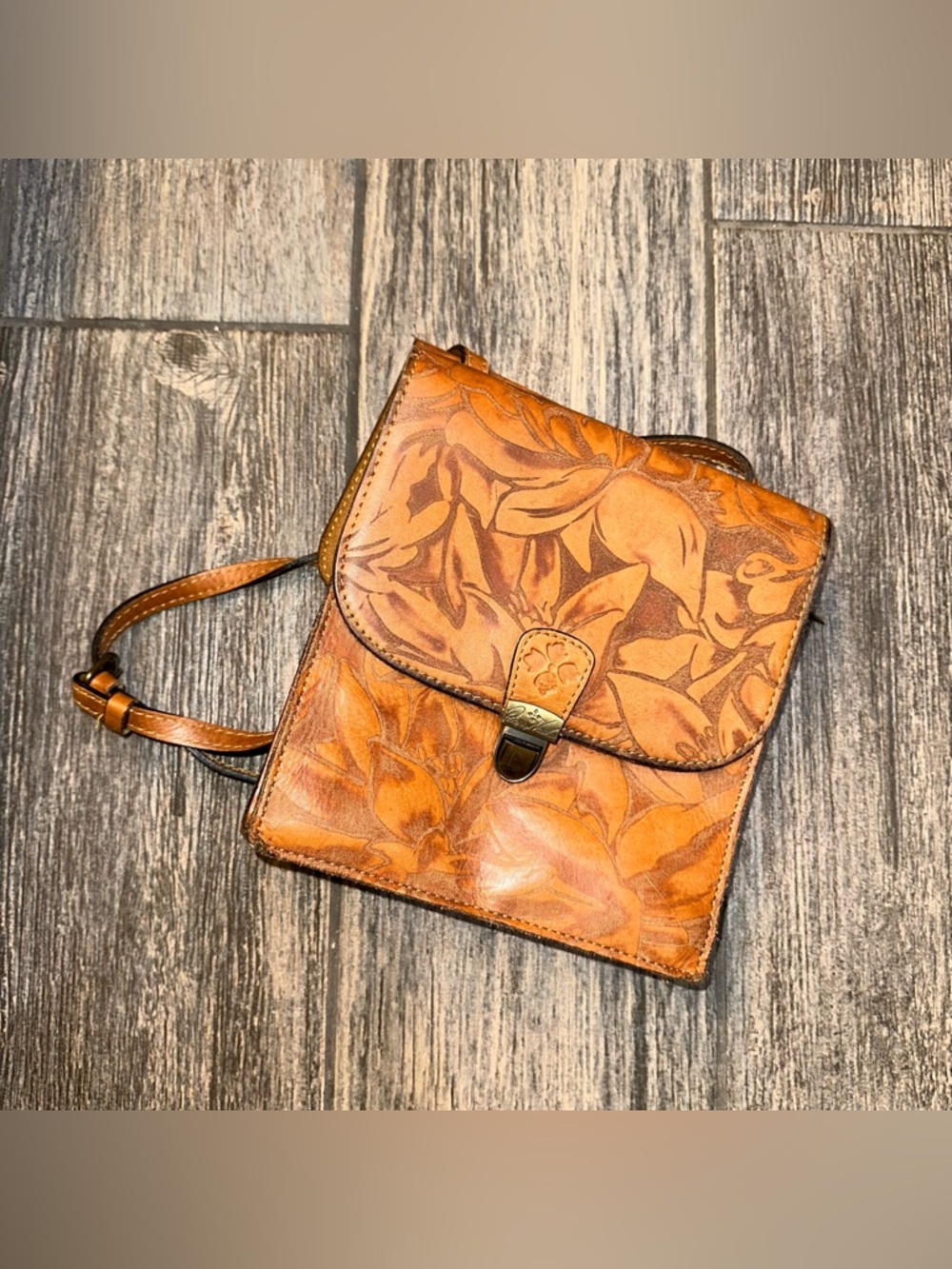 Patricia Nash - Leather Crossbody Bag